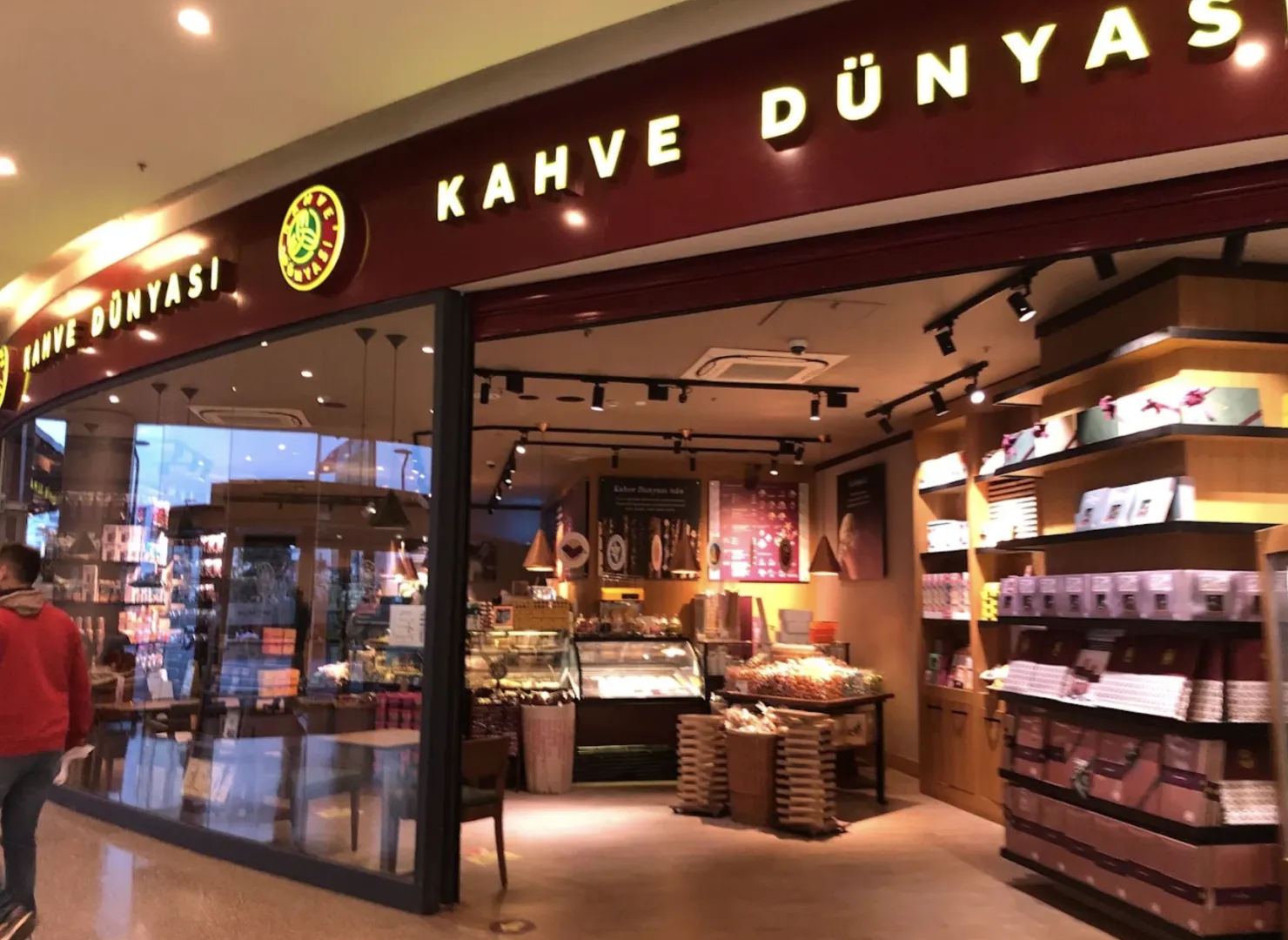 Kahve Dünyası - İzmir Optimum AVM Şubesi